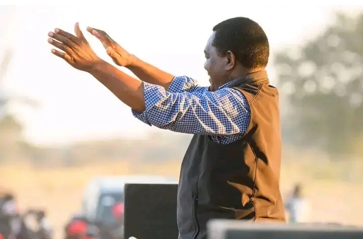Voting UPND is voting for more employment; vote suit, says Hichilema