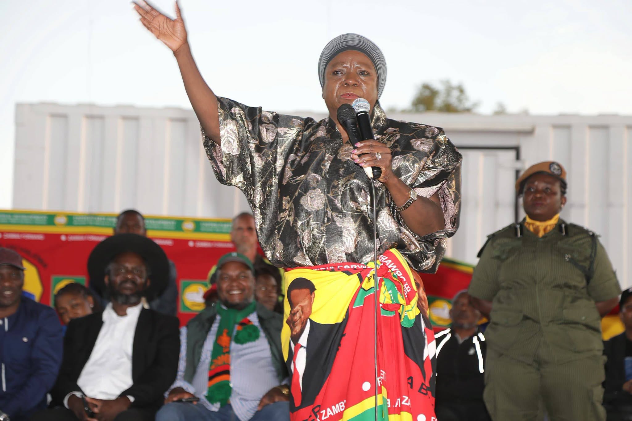 VICE PRESIDENT ASSURES CHINSALI RESIDENTS OF CONTINUED DEVELOPMENT