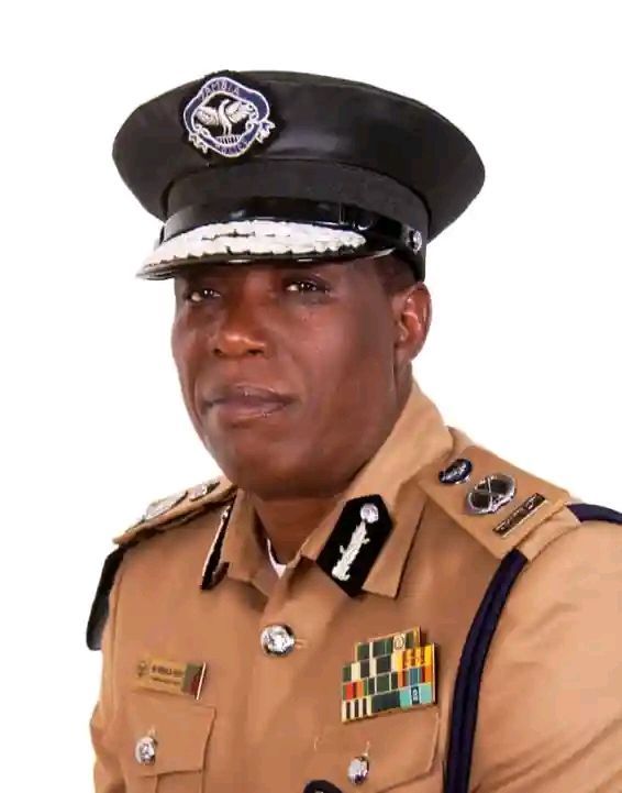 Under the PF, Mwala Yuyi he would have been promoted to the rank of I.G instead of being arrested !