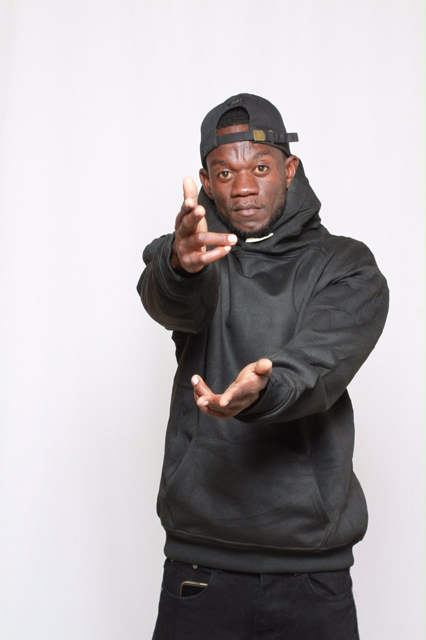 Rural musician urges young musicians to relocate to urban cities for music success.