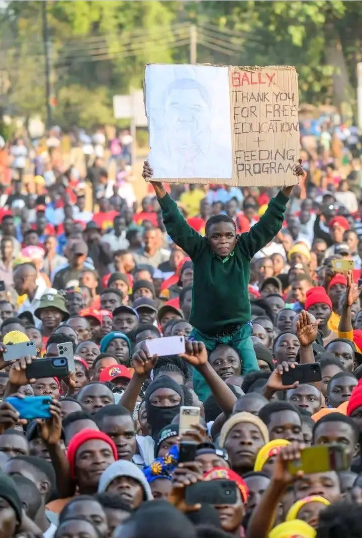 HH CONCLUDES NORTHERN PROVINCE TOUR WITH MAJOR PROMISES FOR KASAMA