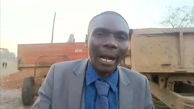 Yakaba uku Nkombo