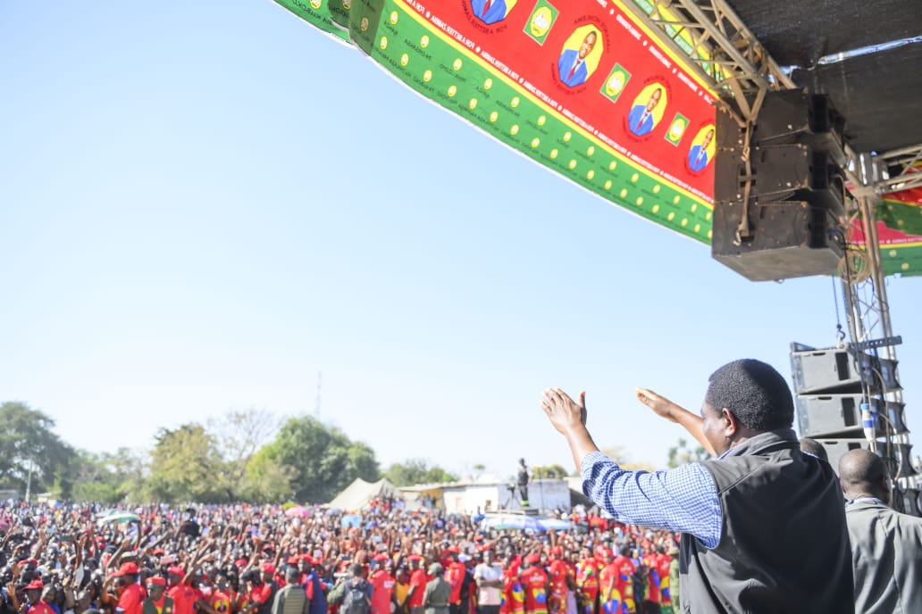 Hichilema pledges more development for Mwandi, urges UPND vote