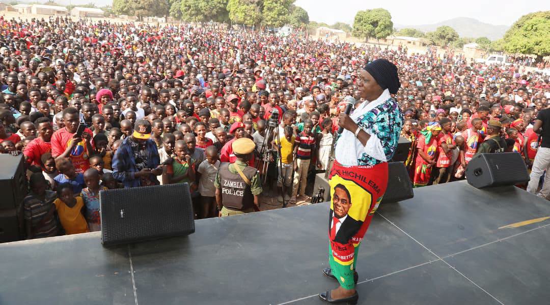 Dance to opposition songs but vote for HH – VEEP