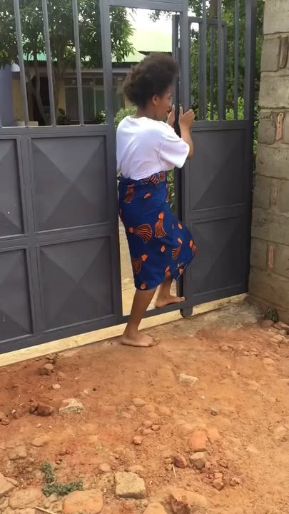 Gezile in 2020 when she was an innocent girl in Katete before been exposed to the Moisture Content in Lusaka!